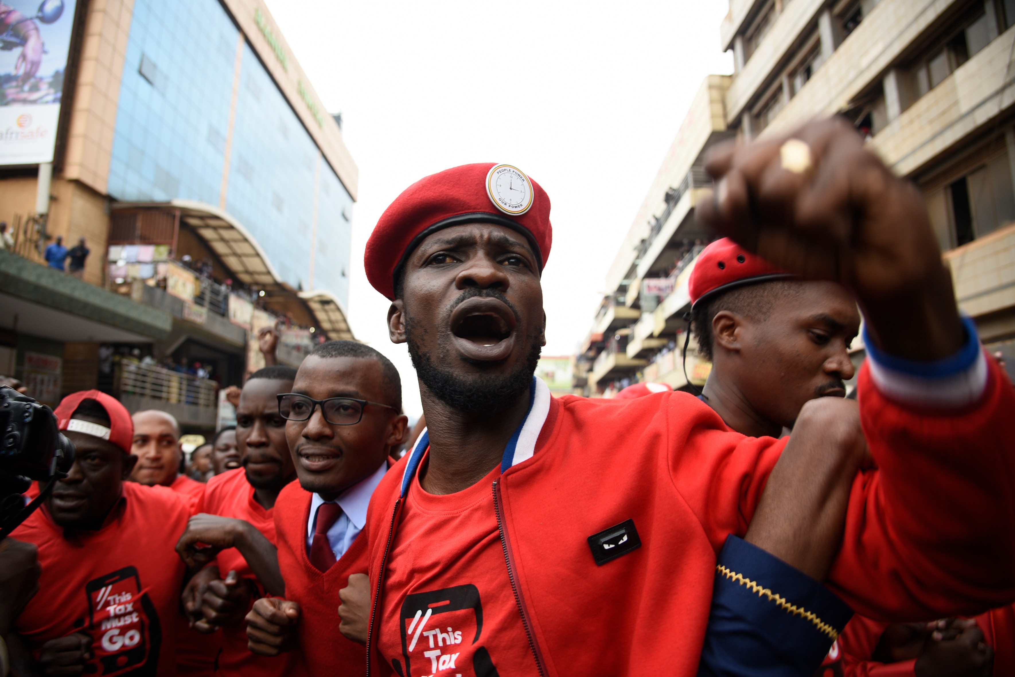Uganda: Authorities must set Bobi Wine free and drop fabricated treason ...