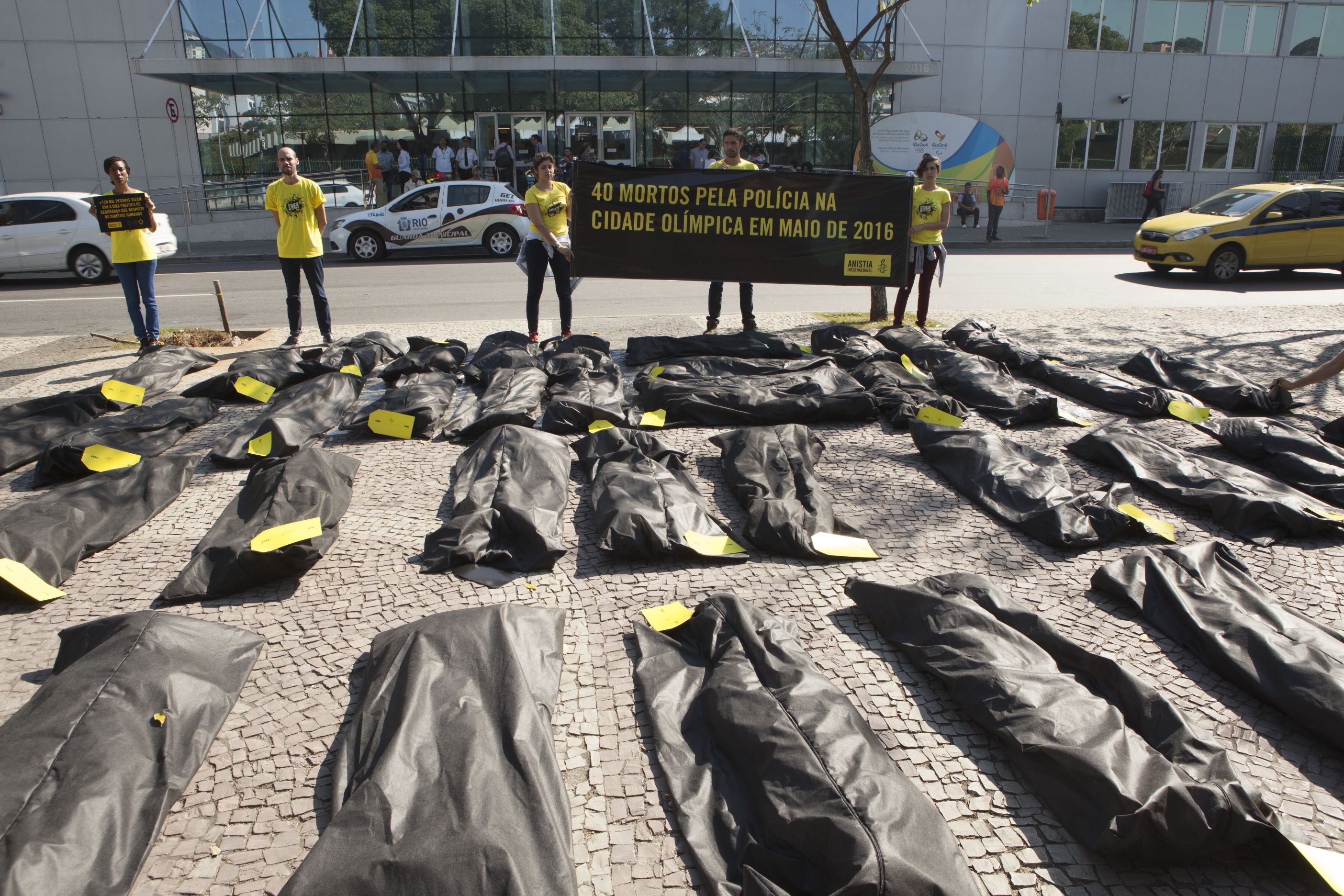 Body bags hotsell