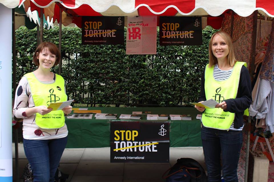 Islington and Hackney local amnesty group street stall