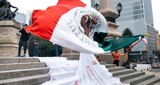Protest for Ayotzinapa third anniversary