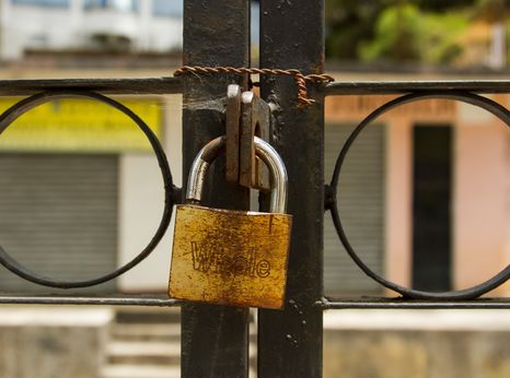 Gates of the Justice Administration Center (CAJ) in Guatemala