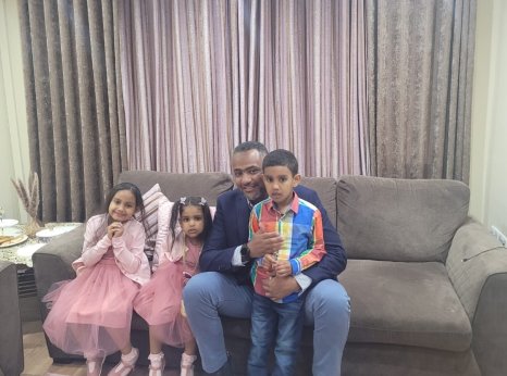 Photo of Ahmed al-Doush with his Children