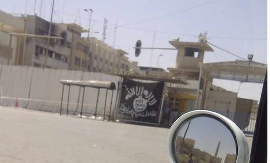 ISIS flag on display in Mosul earlier this month