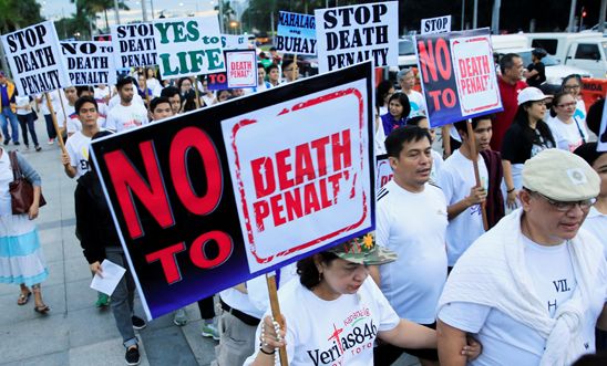 Walk for life protest in Manila, Philippines Walk for life protest in Manila, Philippines