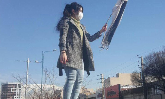 women without veil in Iran