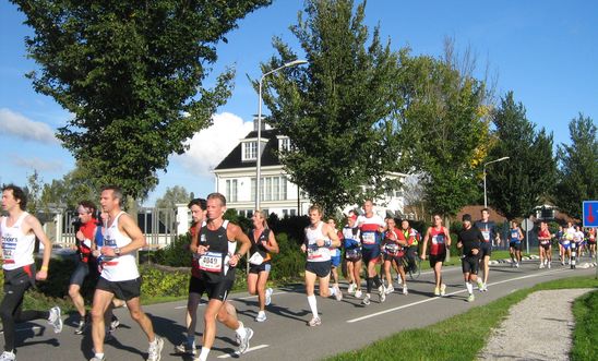 Amateurs participating in the 2010 Amsterdam Marathon. Amateurs participating in the 2010 Amsterdam Marathon.