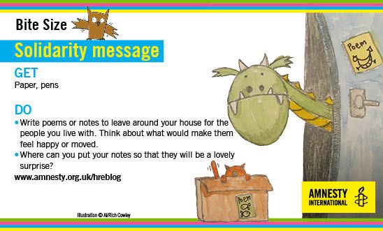 Write messages to show solidarity with people in your home. Write messages to show solidarity with people in your home.