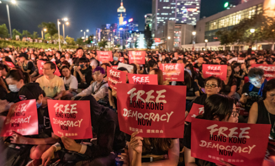Hong Kongers protest 