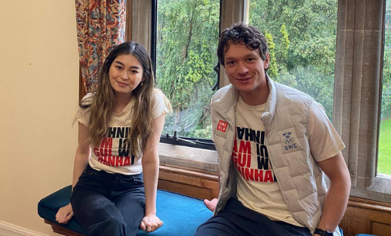 Olympian gives medal to daughter of imprisoned bookeller in China Olympian gives medal to daughter of imprisoned bookeller in China