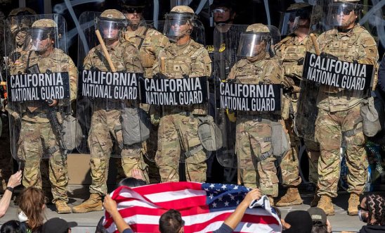 Military deployed to LA Military deployed to LA