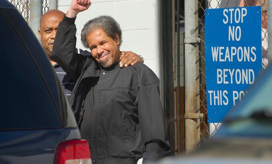 Albert Woodfox leaving prison