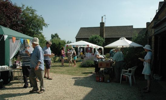 Bloxham Amnesty Garden Party 2013