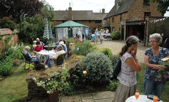 Garden Party Garden Party