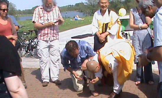 Milton Keynes local Human rights group Milton Keynes local Human rights group