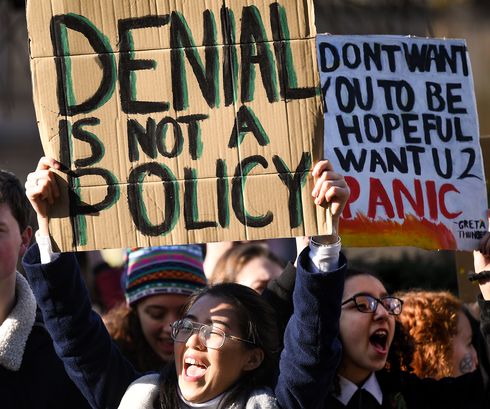 Youth climate strikers calling for urgent climate action in Glasgow